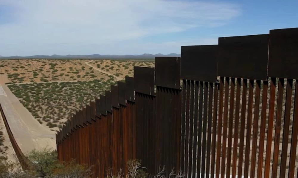 Τέξας: Νέο σχέδιο ανέγερσης τείχους στα σύνορα με το Μεξικό